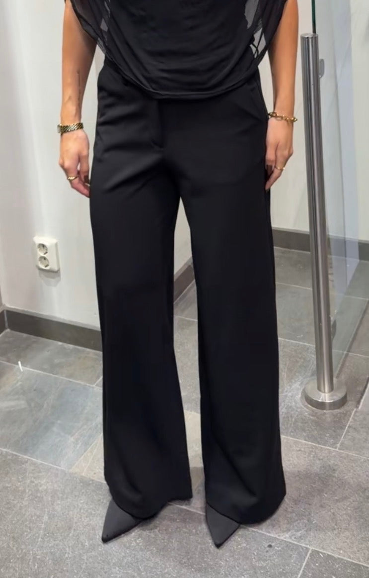 VMZAMIRA Trousers - Black
